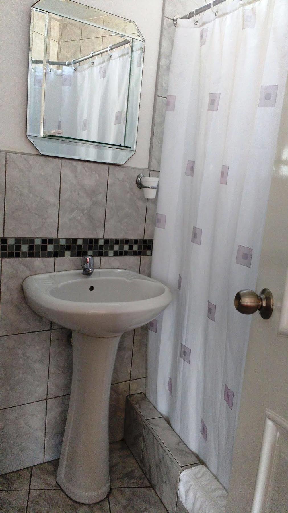 Acomodação com café da manhã  Residencial Carlos